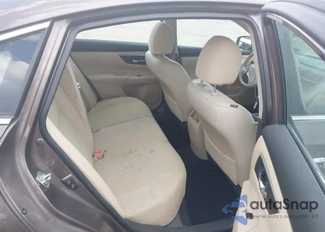 2015 Nissan Altima 2.5 Sv z USA, uszkodzony, nr VIN 1N4AL3AP2FC491323